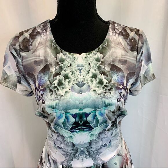 BEBE women’s blue green floral short sleeve skater dress Sz S - Picture 4 of 13